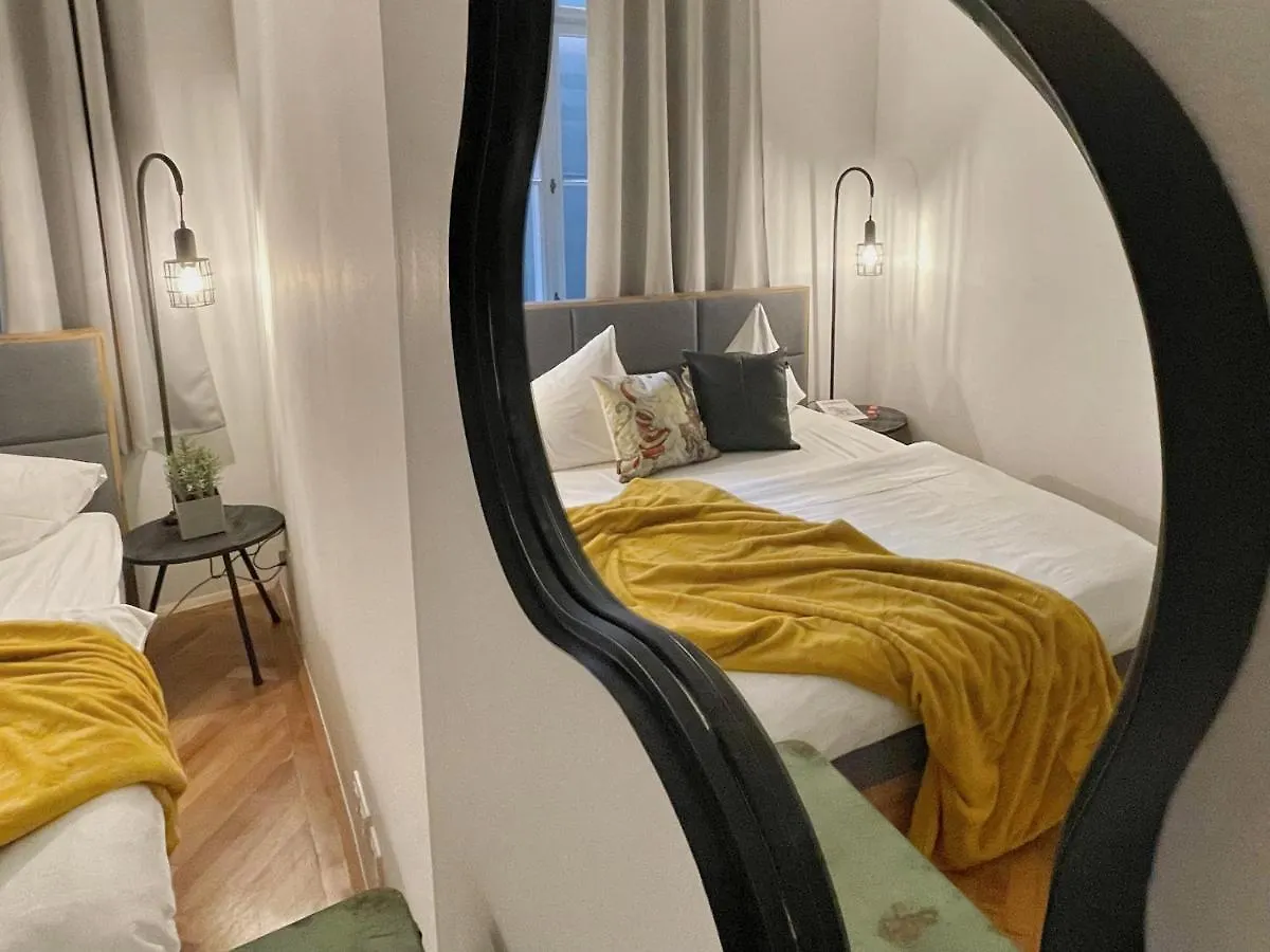 Loft2Be, Vienna City Loft For 8 Apartment